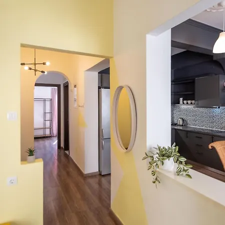 Chersonissos Central Apartment