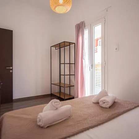 דירה Chersonissos Central Apartment *